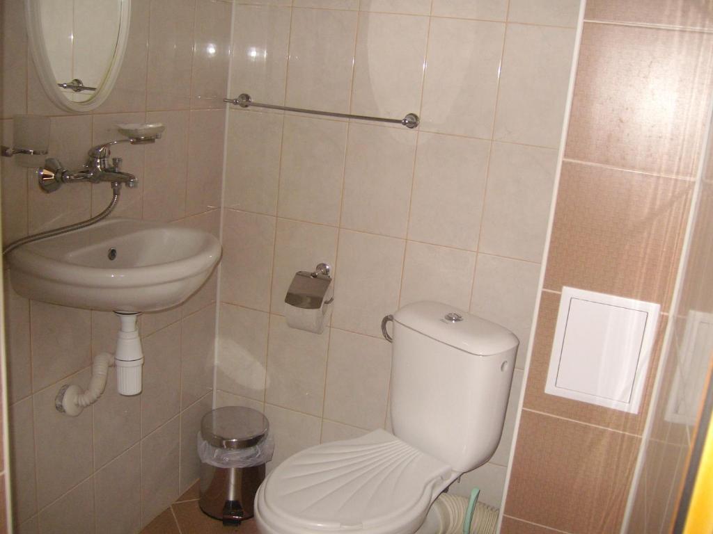 Marianas Guesthouse Obzor Buitenkant foto
