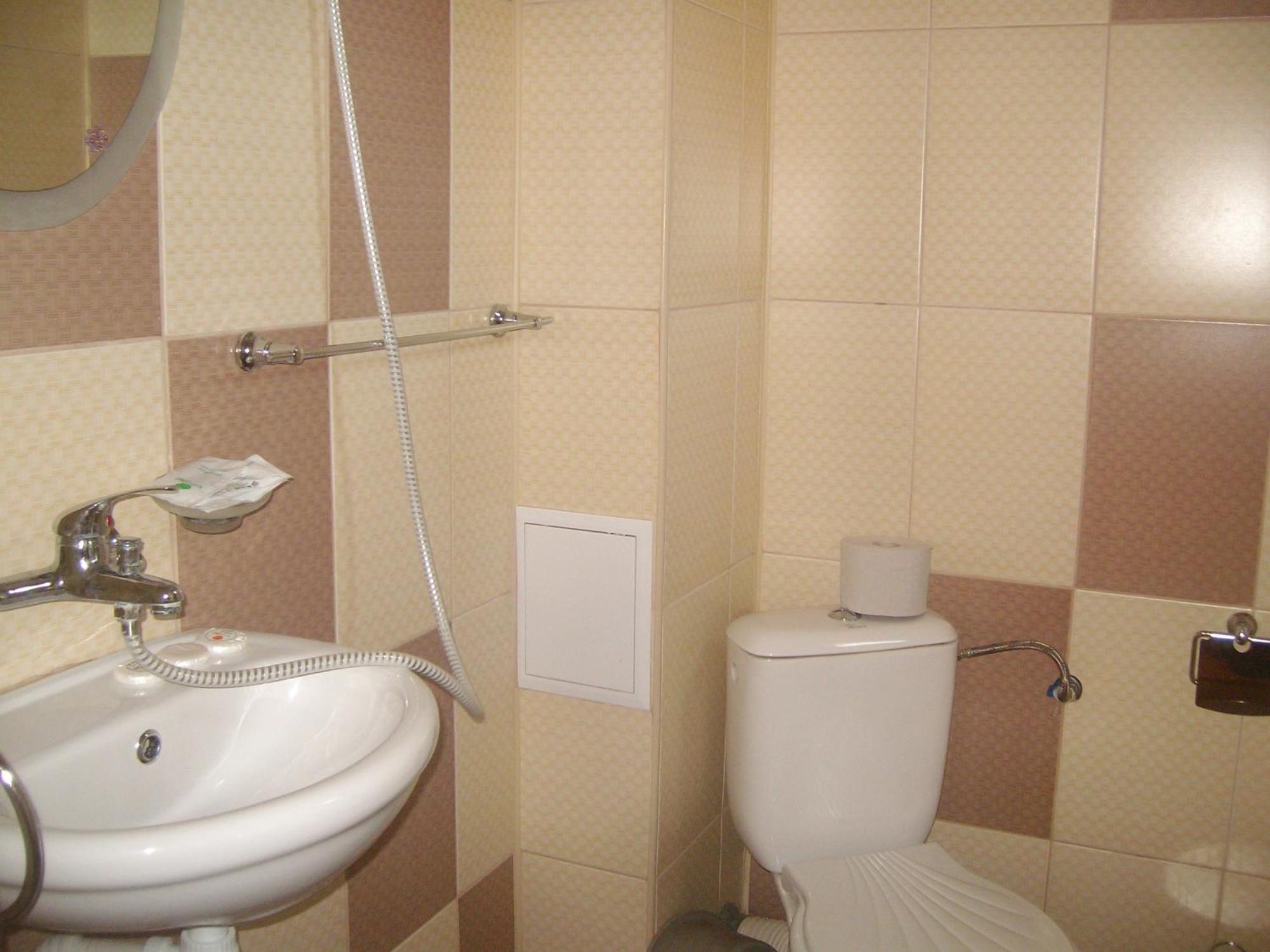 Marianas Guesthouse Obzor Buitenkant foto
