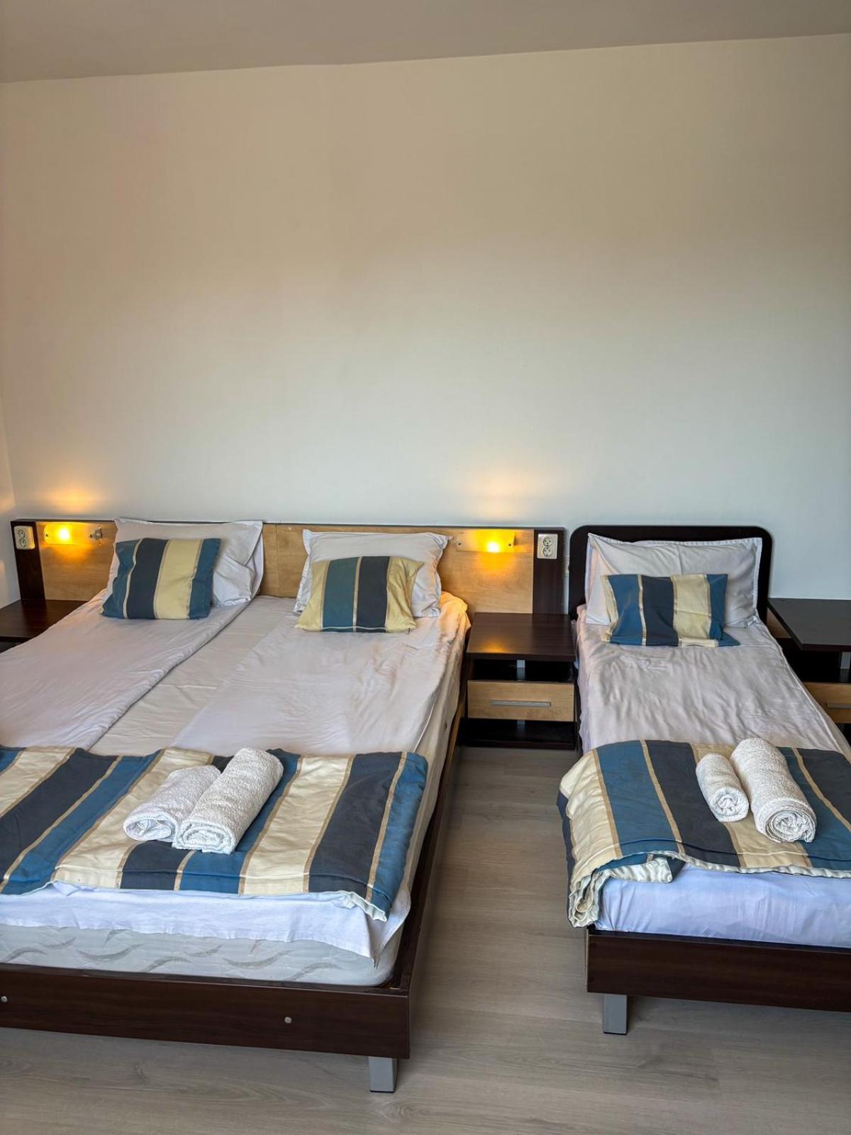 Marianas Guesthouse Obzor Buitenkant foto