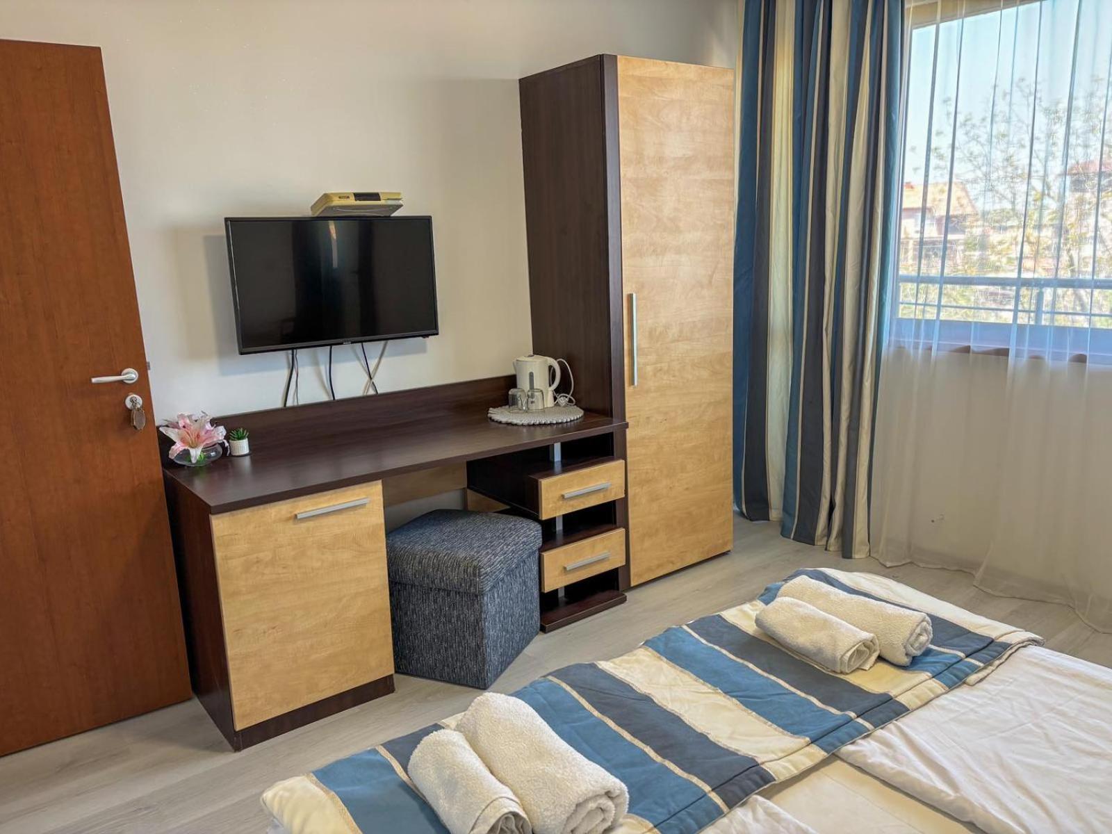 Marianas Guesthouse Obzor Buitenkant foto
