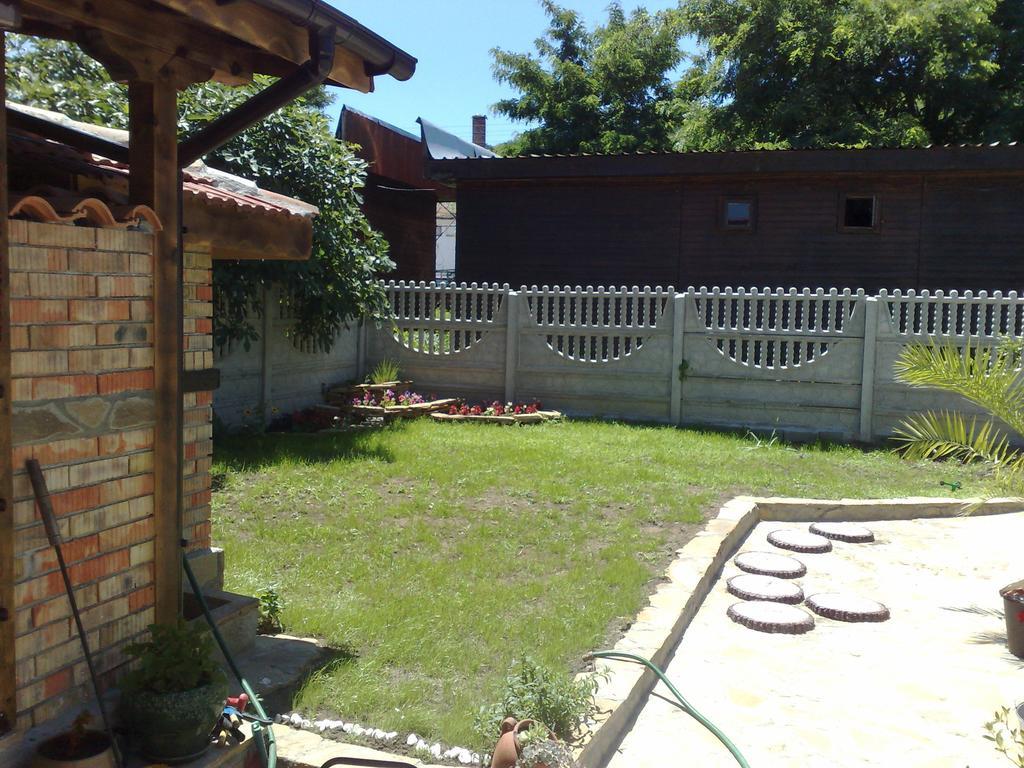 Marianas Guesthouse Obzor Kamer foto